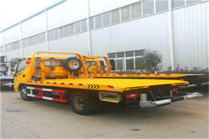 阿巴嘎旗附近拖车救援搭电