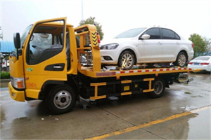 阿巴嘎旗附近拖车救援24小时服务热线